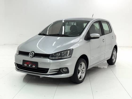VOLKSWAGEN FOX 1.6 MSI HIGHLINE 16V FLEX 4P MANUAL